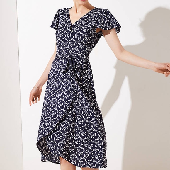 New Ann Taylor Loft Floral Flutter Wrap Dress New Ann Taylor Loft Floral Flutter Wrap Dress